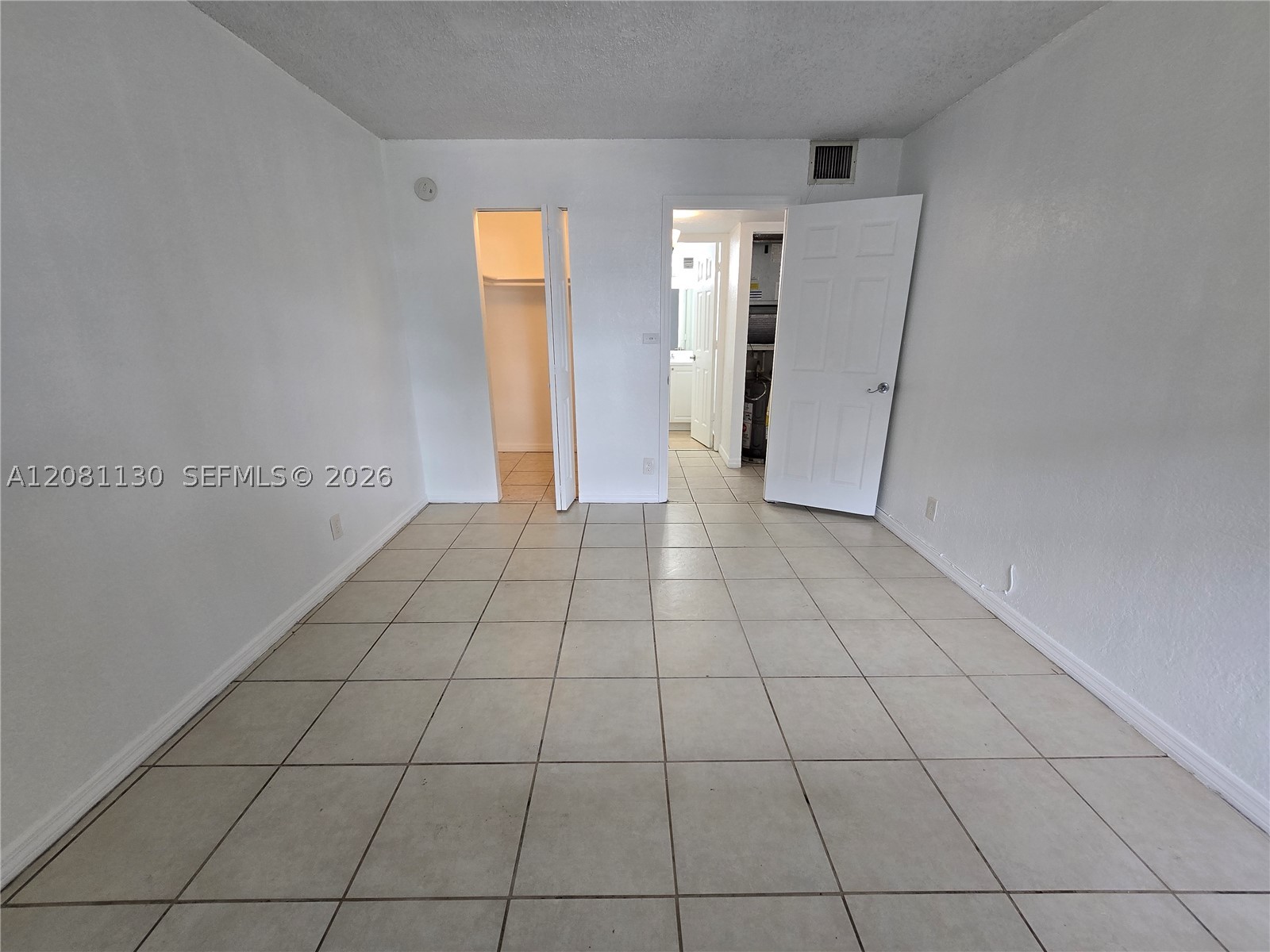 4550 Nw 9th St 310e Property Photo 7