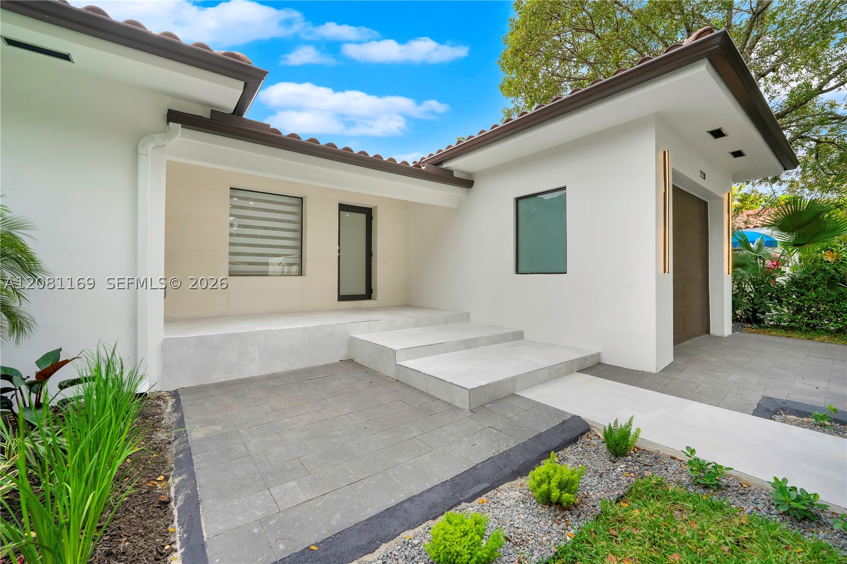 728 Majorca Ave Property Photo 3