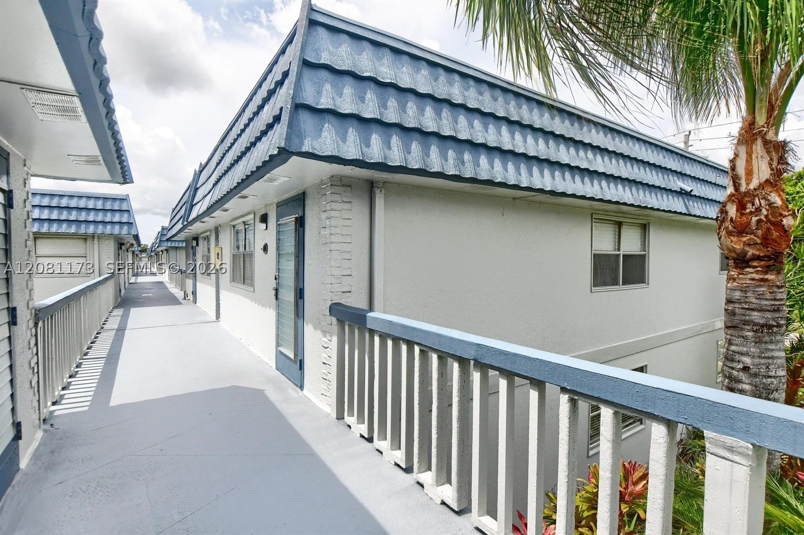227 Tuscany D 227 Property Photo 2