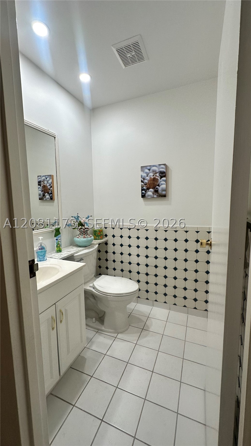 227 Tuscany D 227 Property Photo 23