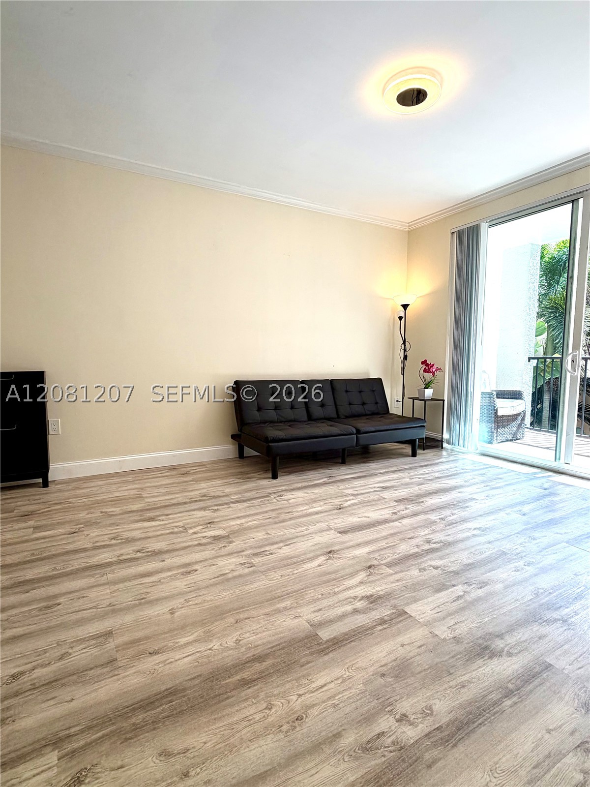 17150 N Bay Rd 2419 Property Photo 4