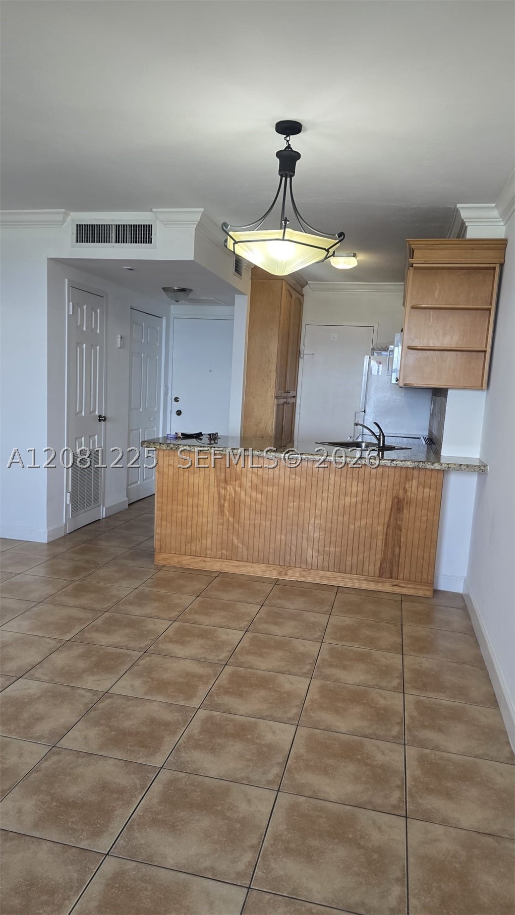 2899 Collins Ave 1005 Property Photo 13