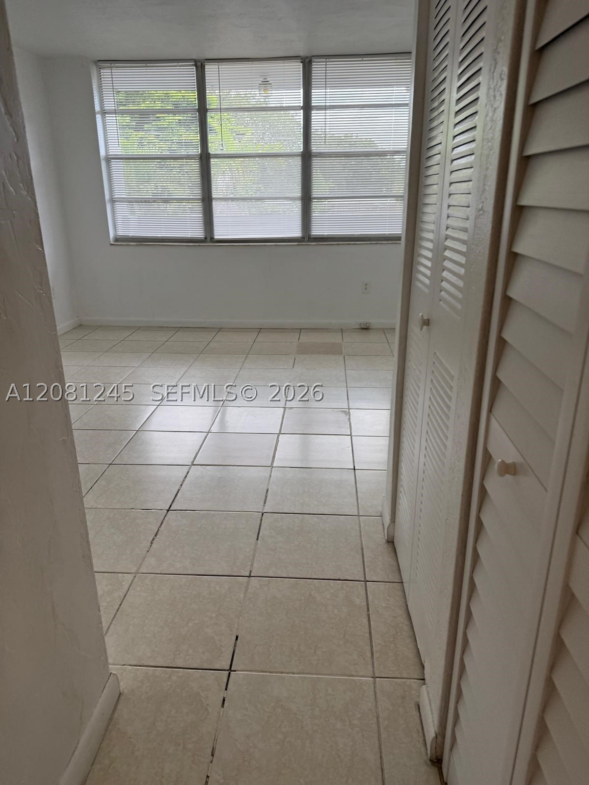 2175 Ne 170th St 310 Property Photo 15