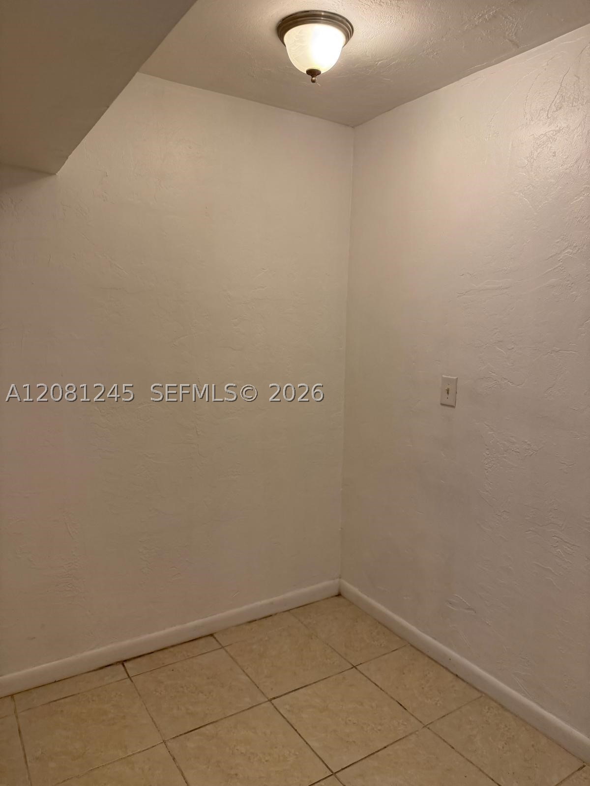 2175 Ne 170th St 310 Property Photo 17