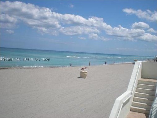 3725 S Ocean Dr 323 Property Photo 15