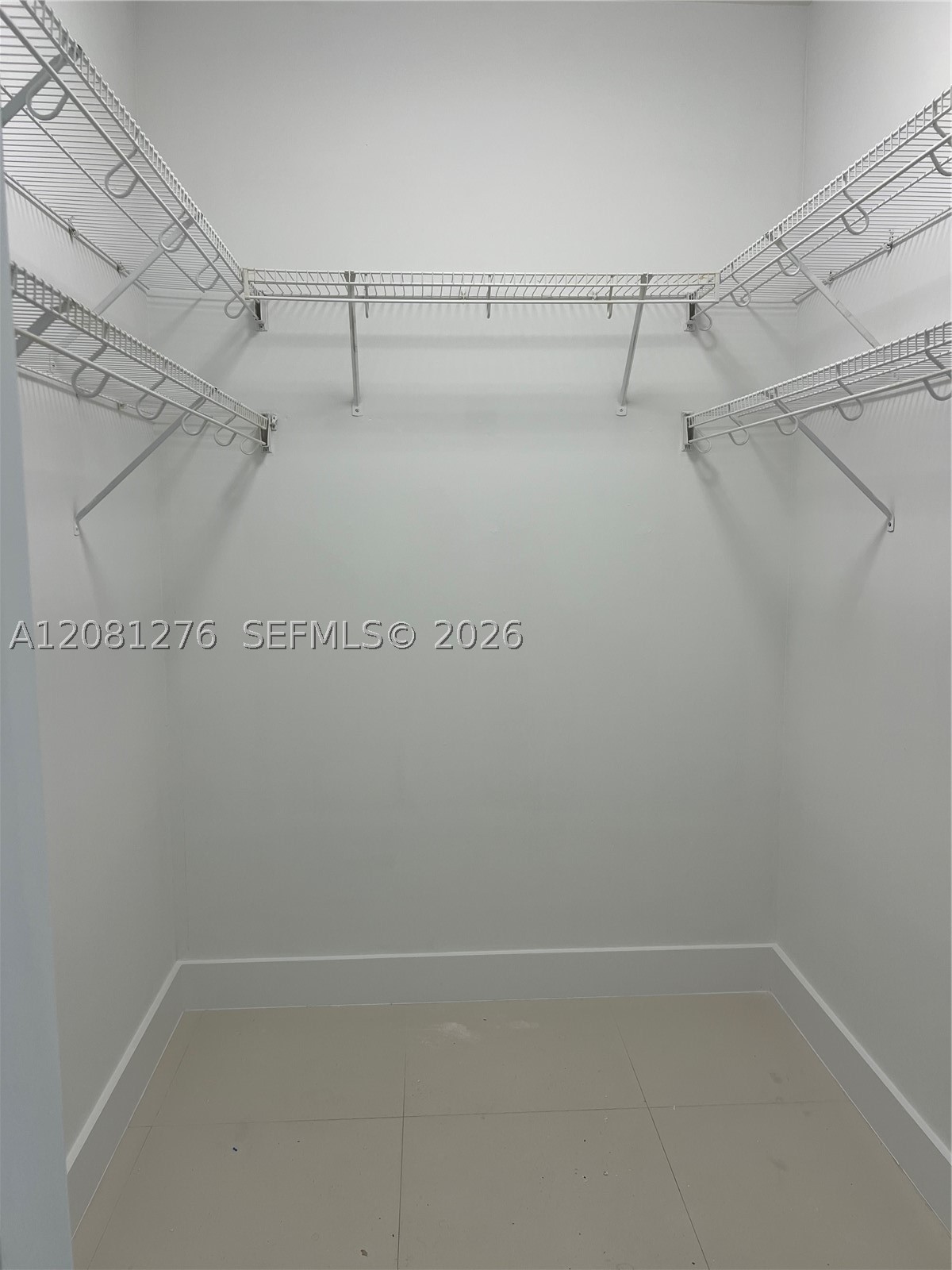 3131 Ne 188th St 1-801 Property Photo 16