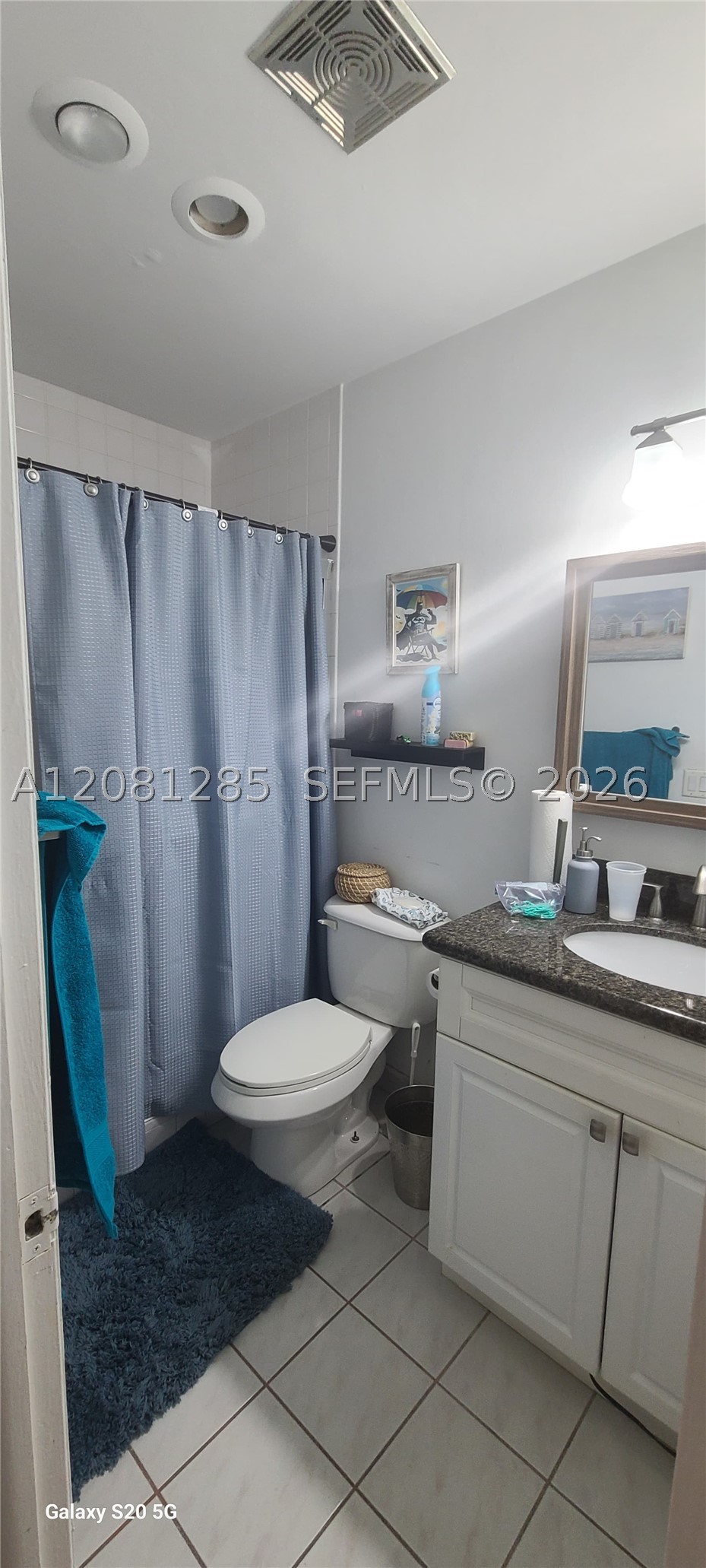424 N Riverside Dr 205 Property Photo 6
