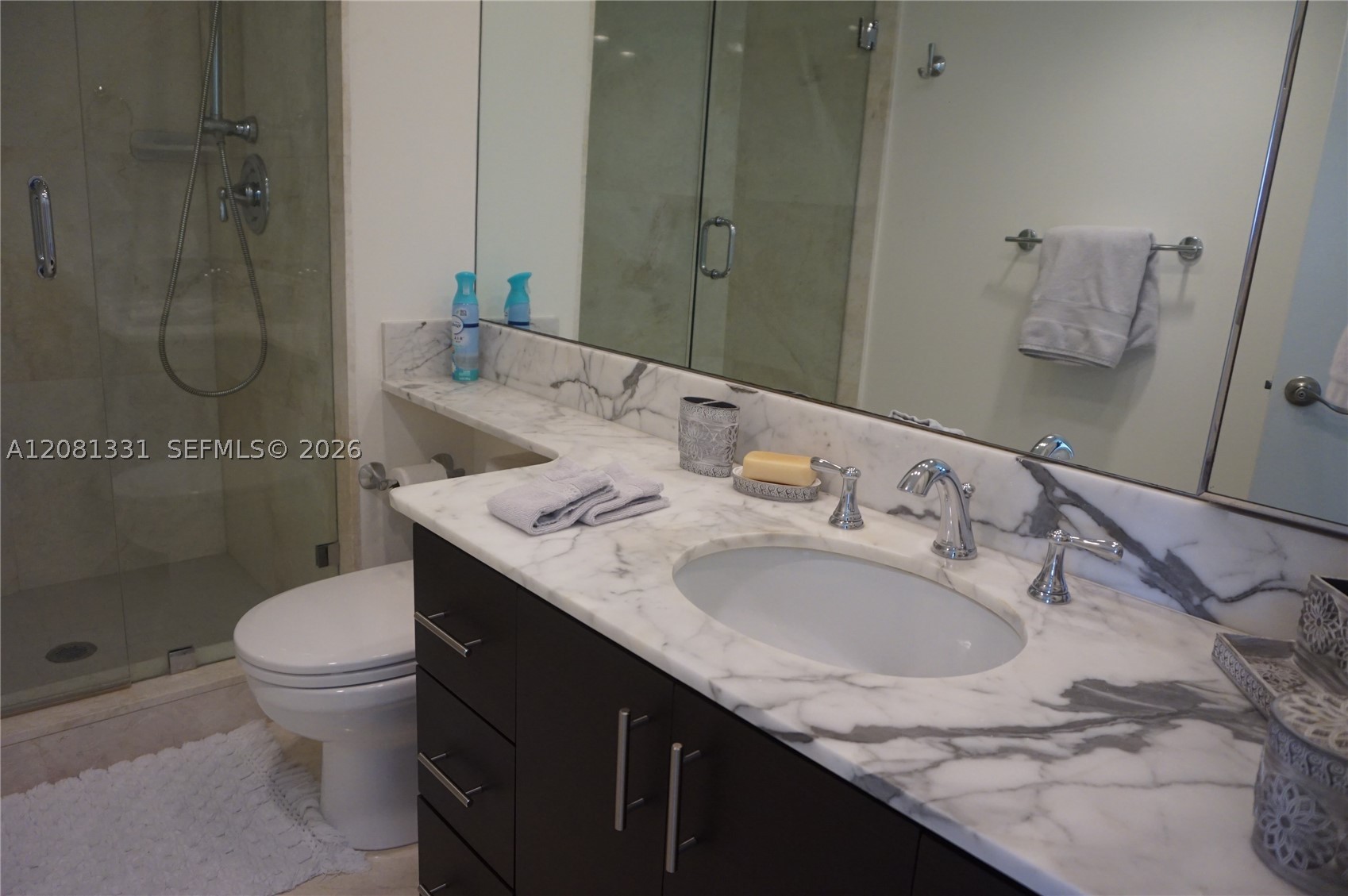 1121 Crandon Blvd E1006 Property Photo 24