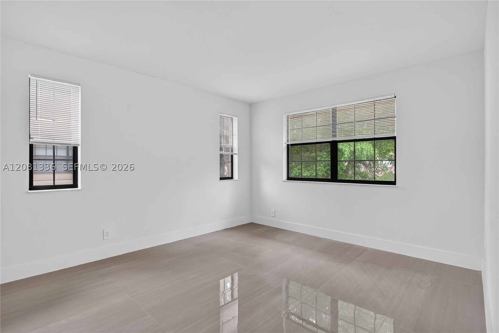 2830 Coral Springs Dr 2830 Property Photo 16