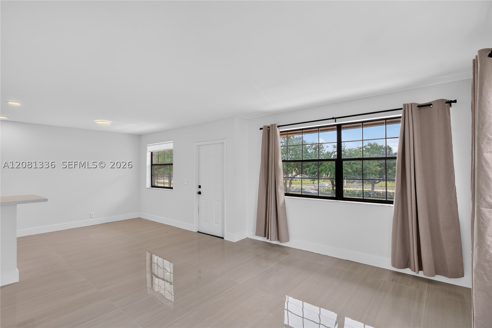 2830 Coral Springs Dr 2830 Property Photo 17