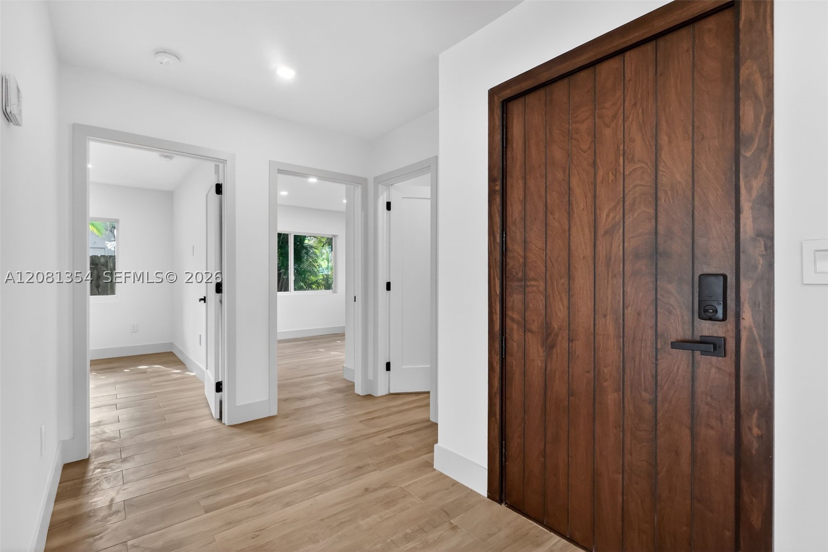 1917 N Swinton Ave Property Photo 14