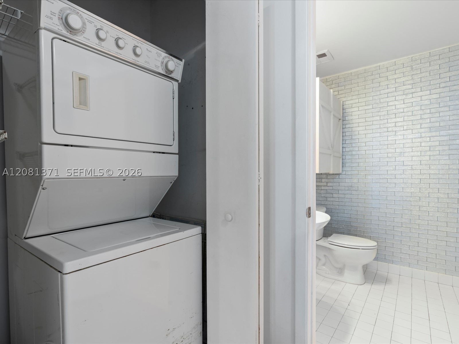 10 Sw South River Dr 715 Property Photo 16