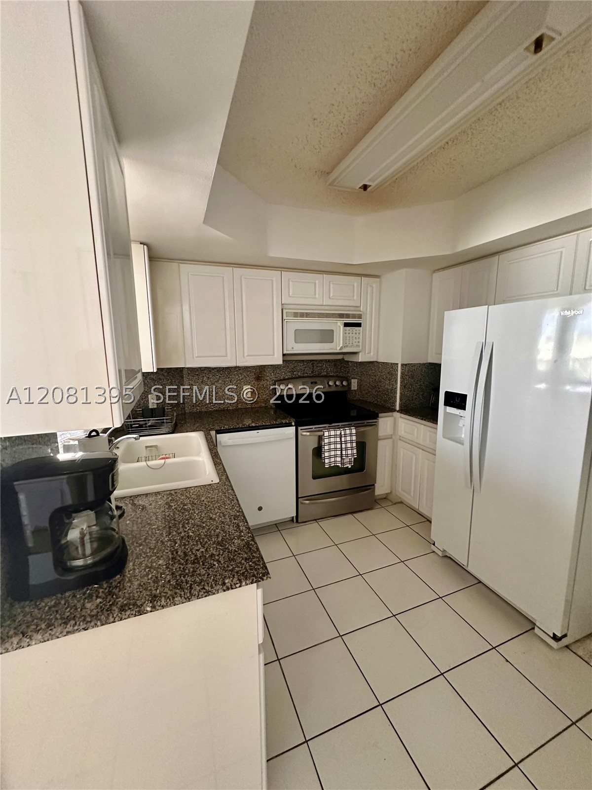 6301 Collins Ave 806 Property Photo 7