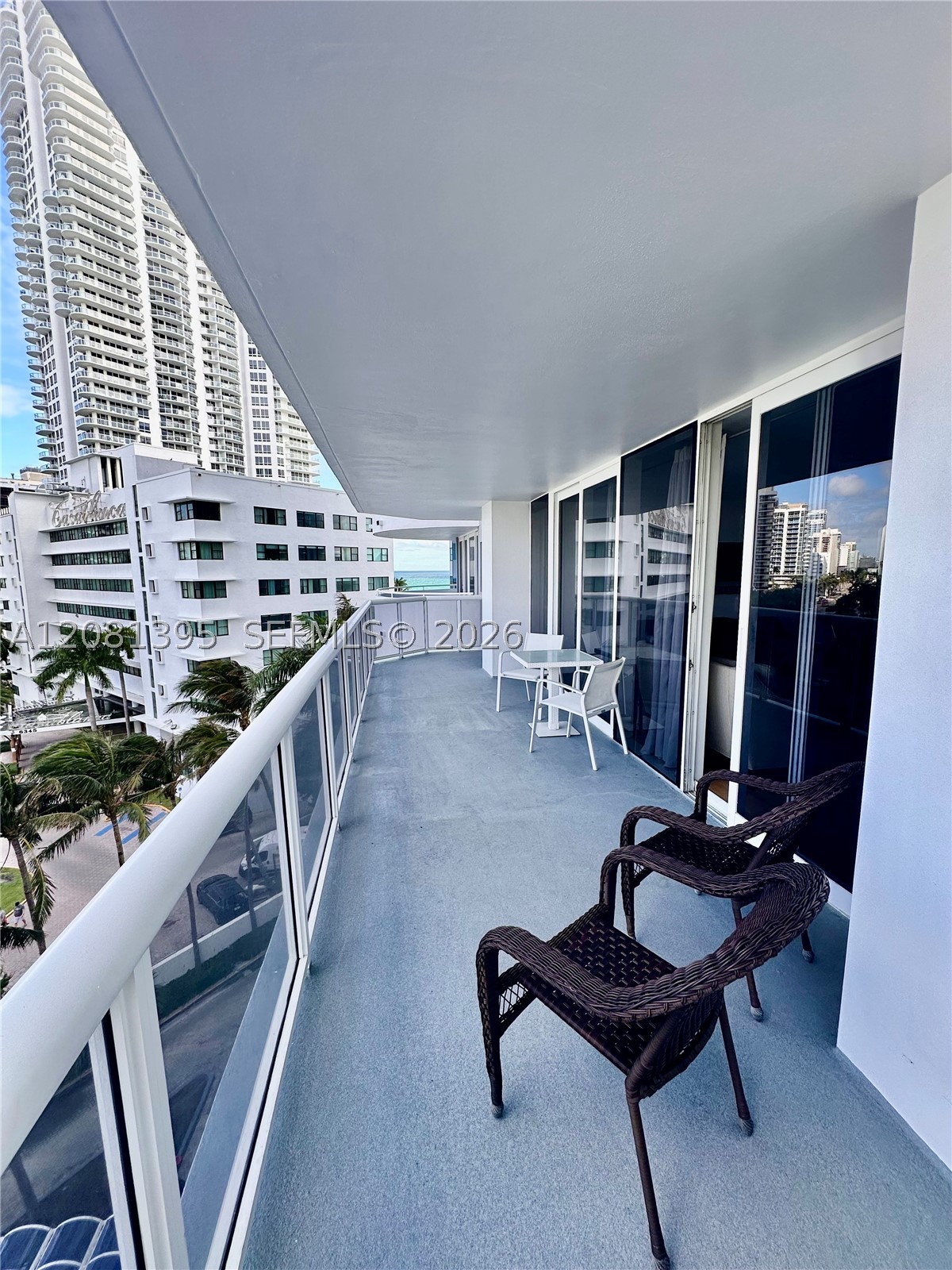 6301 Collins Ave 806 Property Photo 16