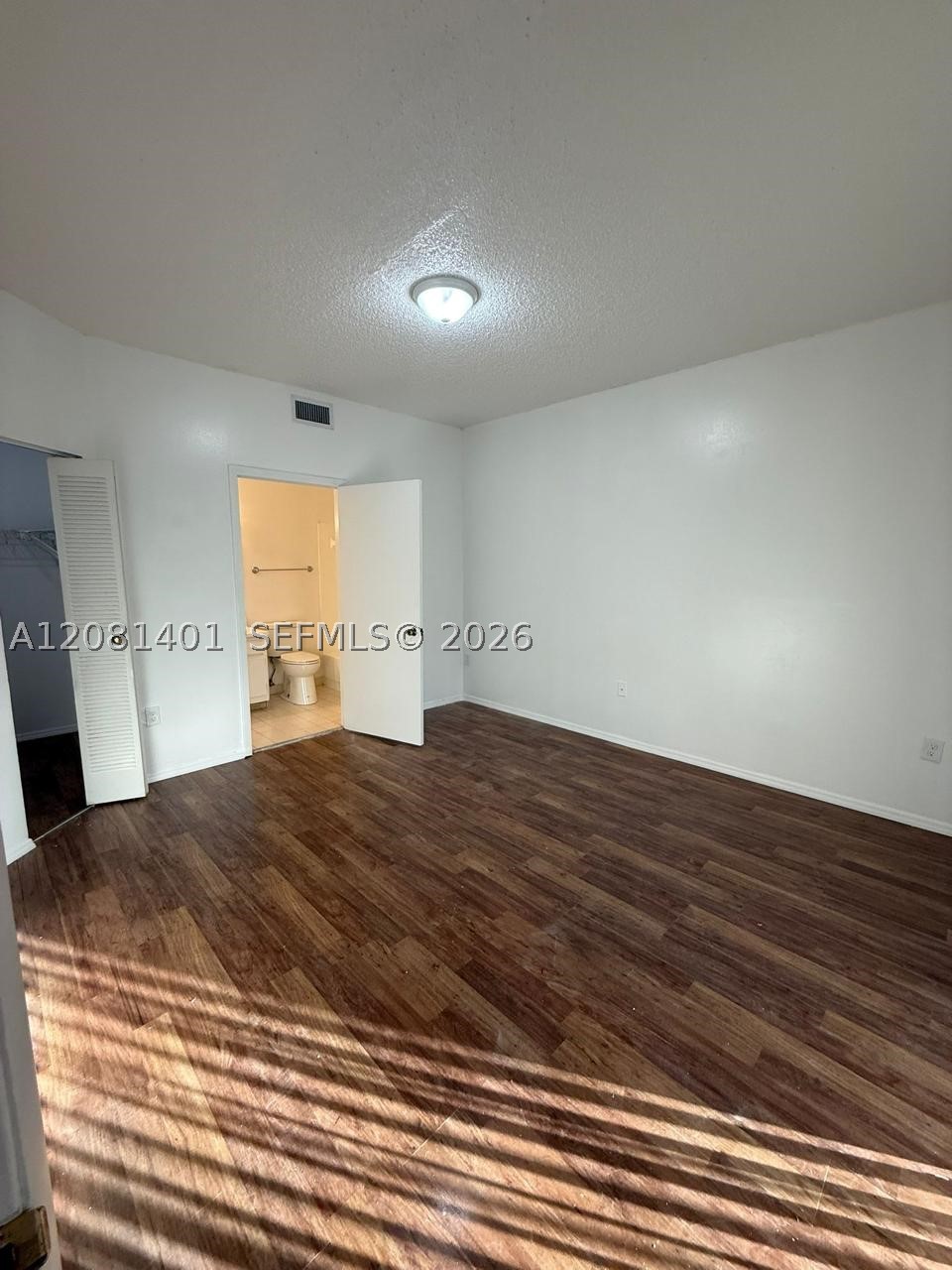 2550 Sw 18th Ter 1807 Property Photo 11