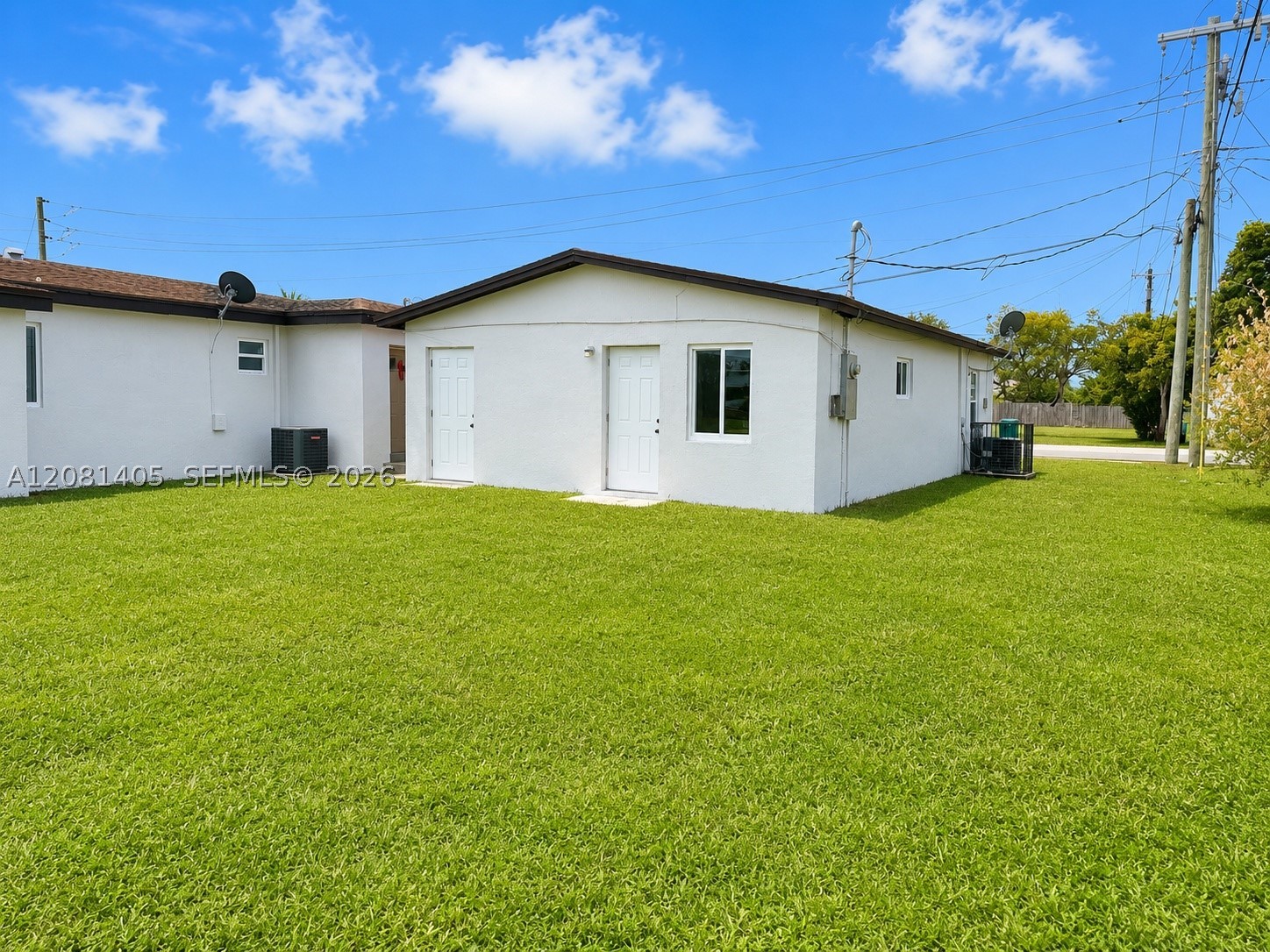 1405 Nw 5th Ct 2 Property Photo 5