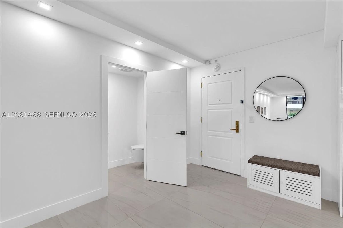 9801 Collins Ave 5u Property Photo 39