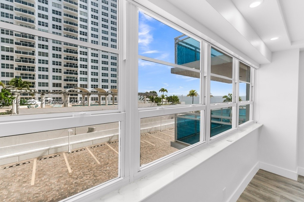 3430 Galt Ocean Dr 305 Property Photo 19