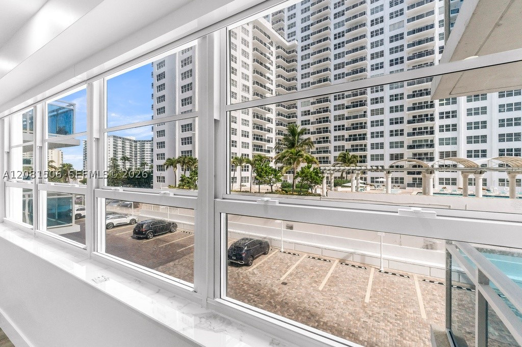 3430 Galt Ocean Dr 305 Property Photo 21