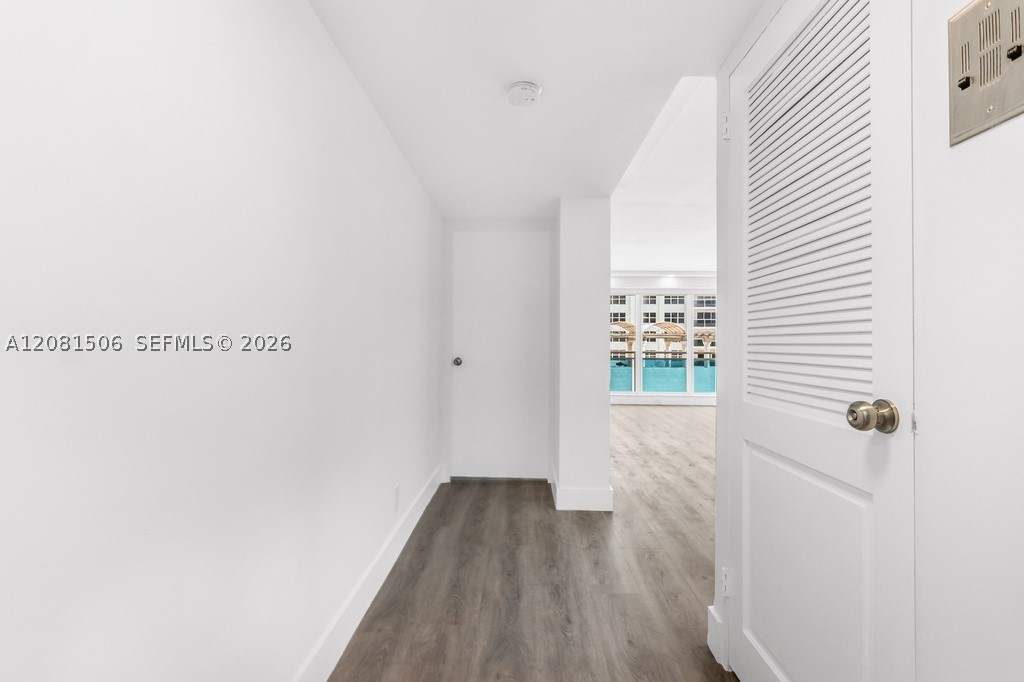 3430 Galt Ocean Dr 305 Property Photo 37