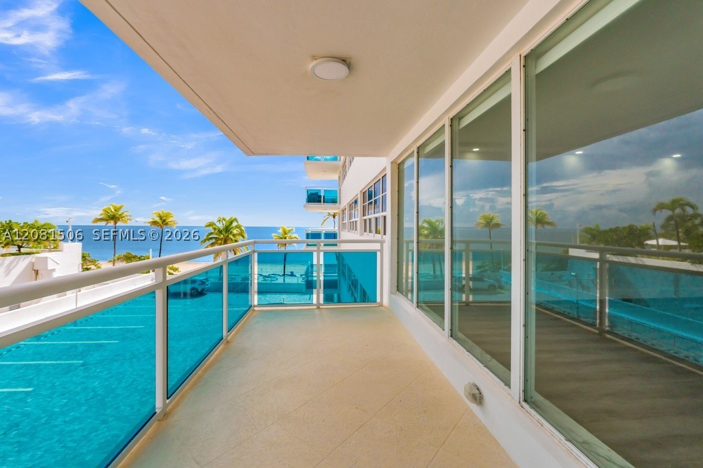 3430 Galt Ocean Dr 305 Property Photo 40
