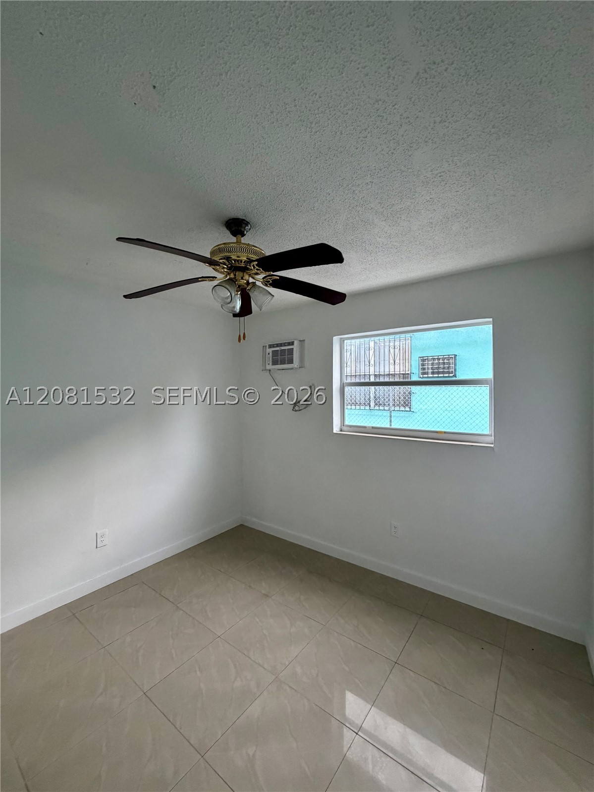 1045 Sw 4th St 2 Property Photo 13