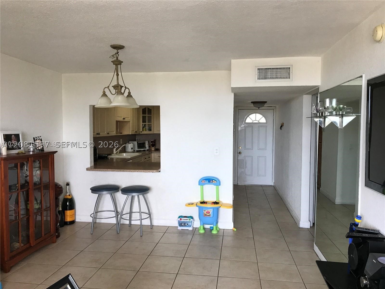 10090 Nw 80th Ct 1561 Property Photo 4