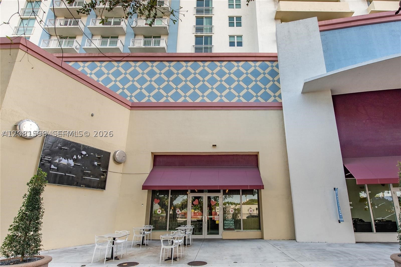 3000 Coral Way Cu-4 Property Photo 2