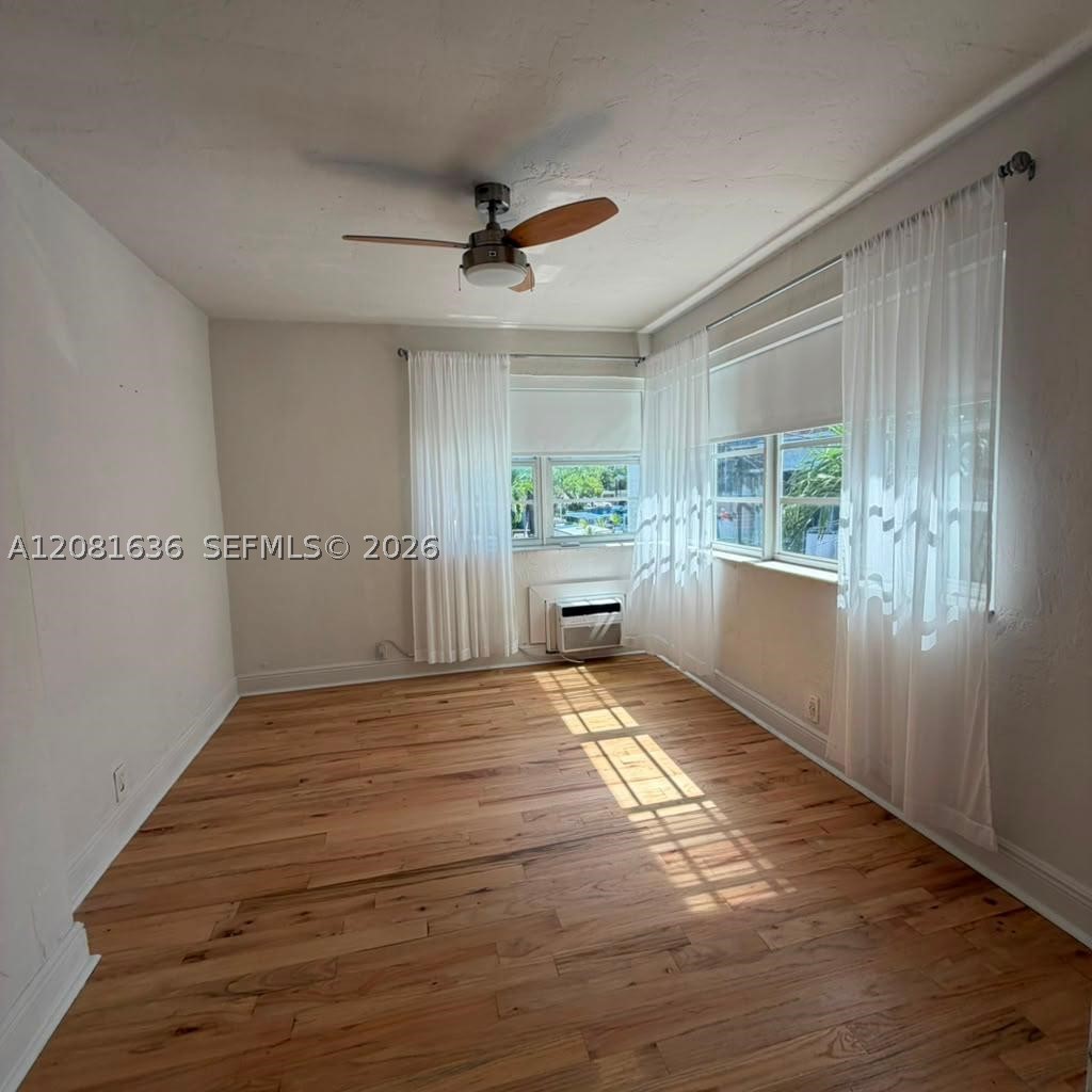 6944 Byron Ave 9 Property Photo 9