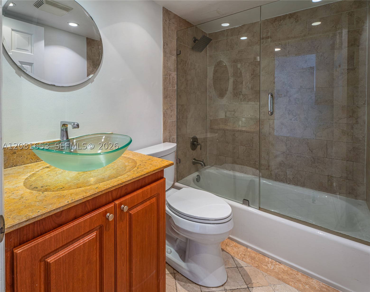 770 Claughton Island Dr 1603 Property Photo 18
