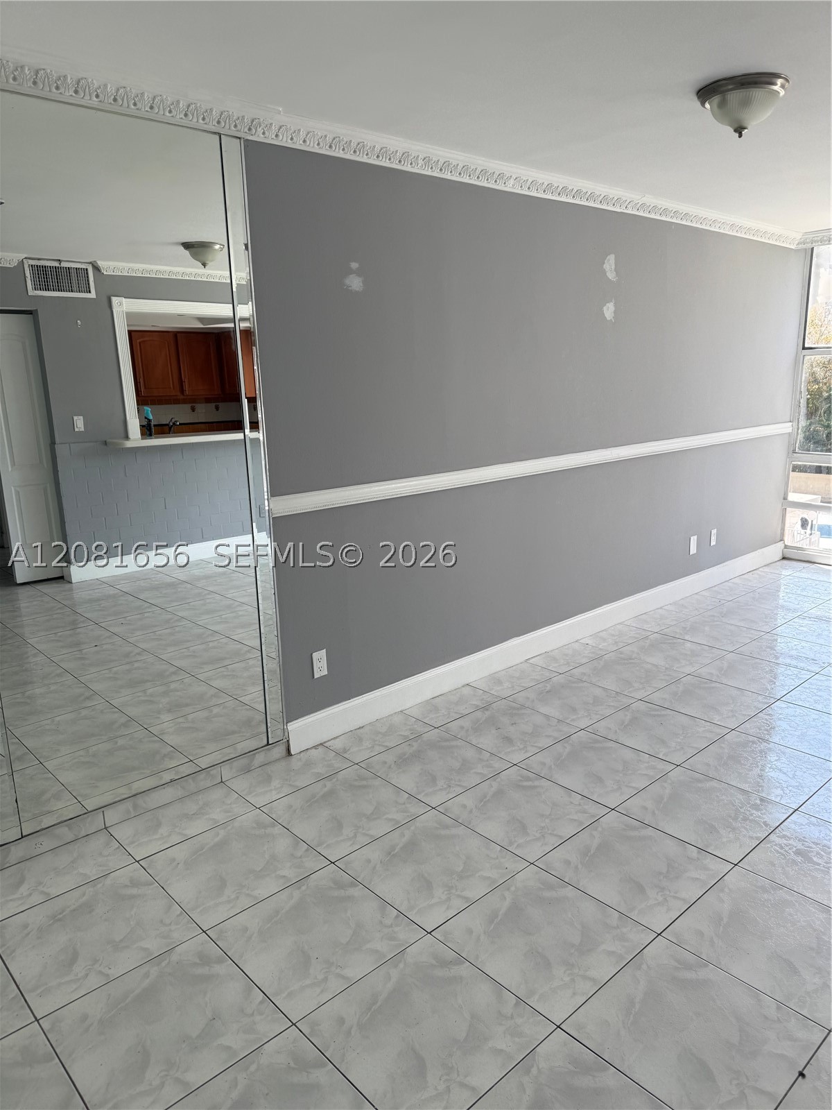 210 172 ST 326 Property Photo 1