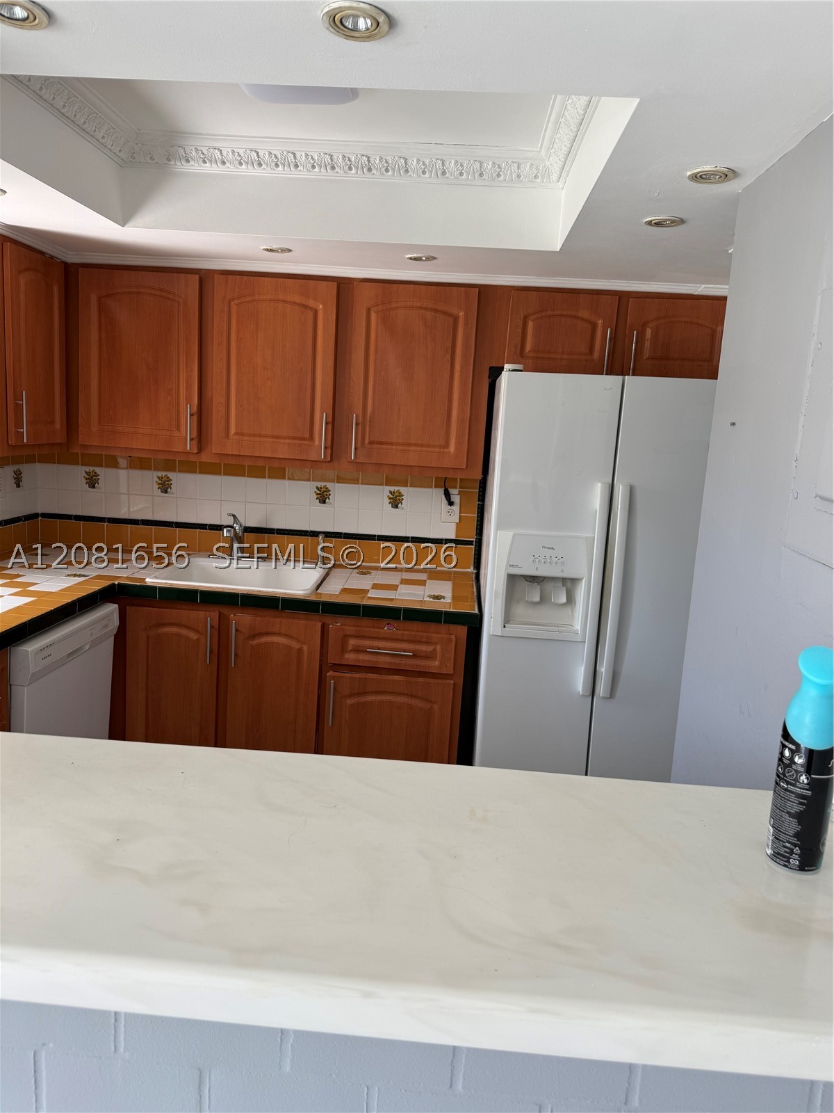 210 172 St 326 Property Photo 3