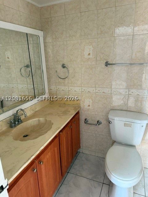 210 172 St 326 Property Photo 6