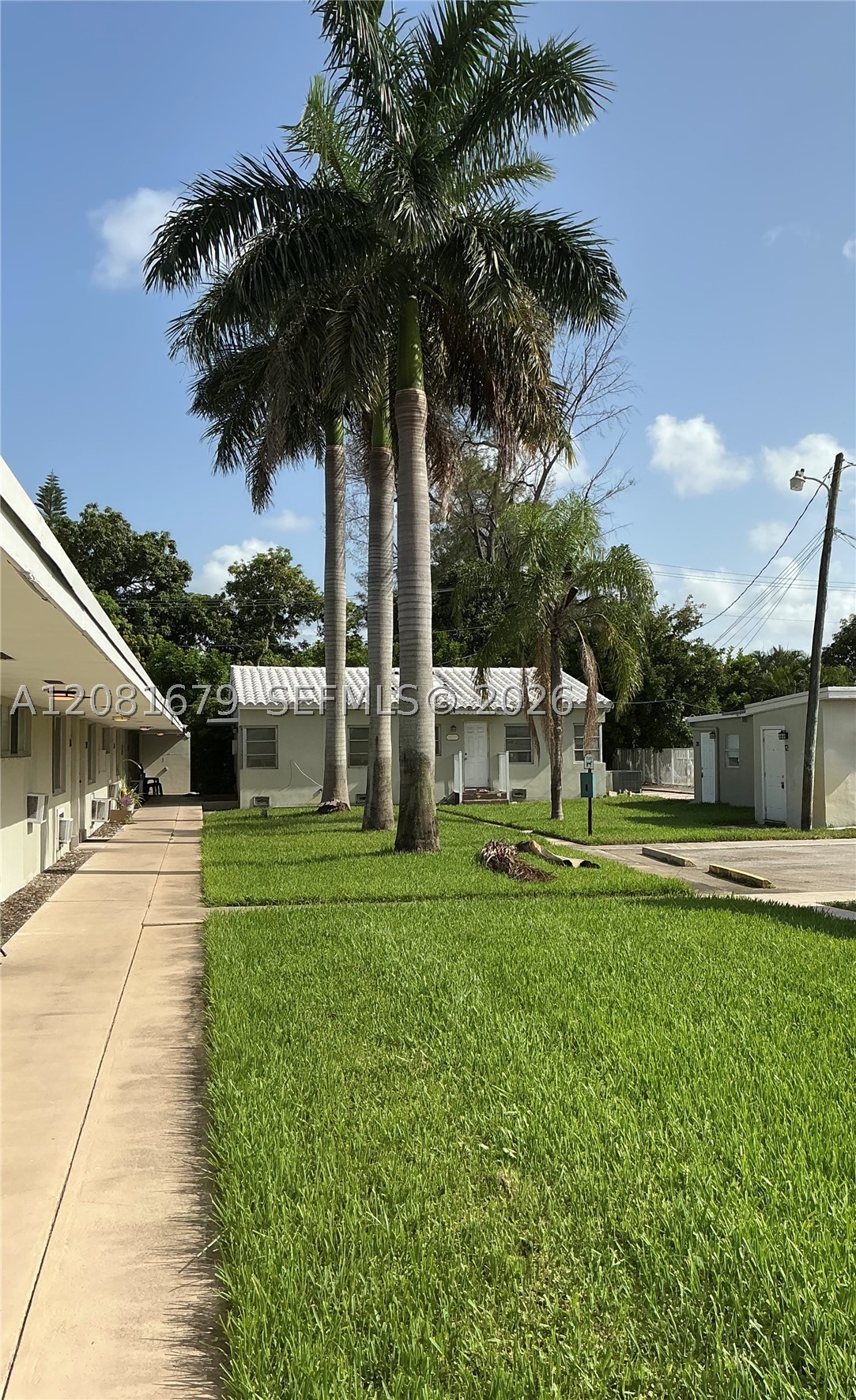 2222 Van Buren St 26 Property Photo 2