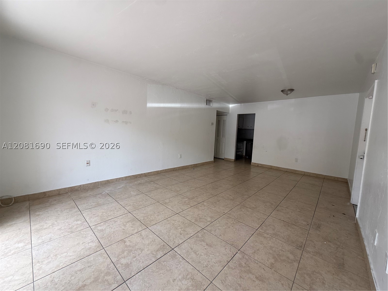 7913 Sw 104th St 105-g Property Photo 3
