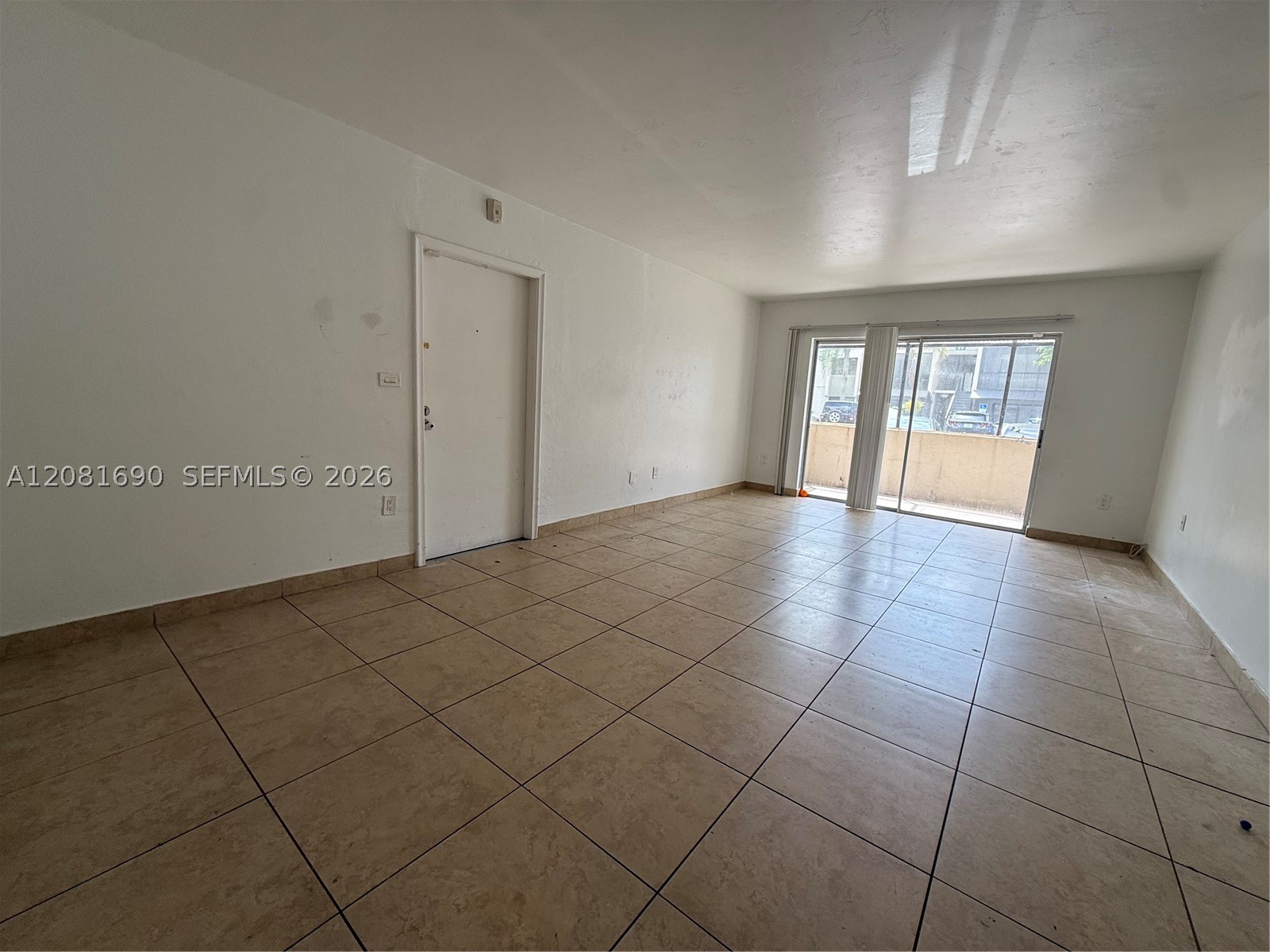7913 Sw 104th St 105-g Property Photo 7