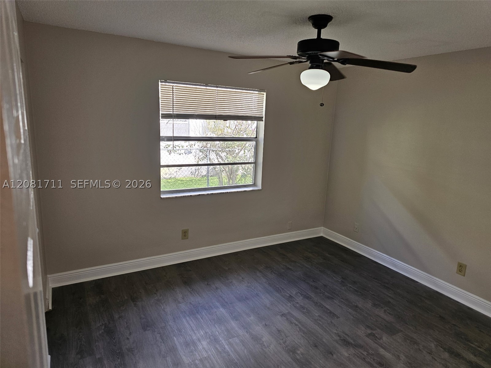 2302 Johnson St 3 Property Photo 8