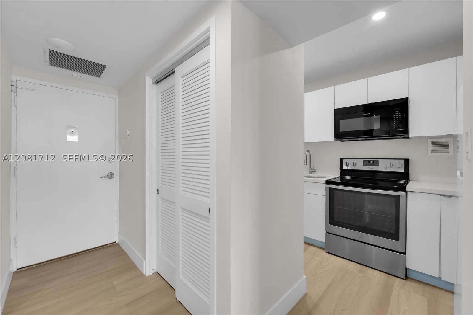 1200 West Ave Ph28 Property Photo 12