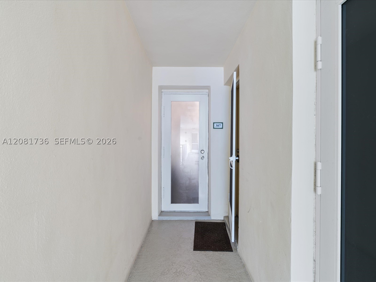 255 Sunrise Dr 307 Property Photo 6