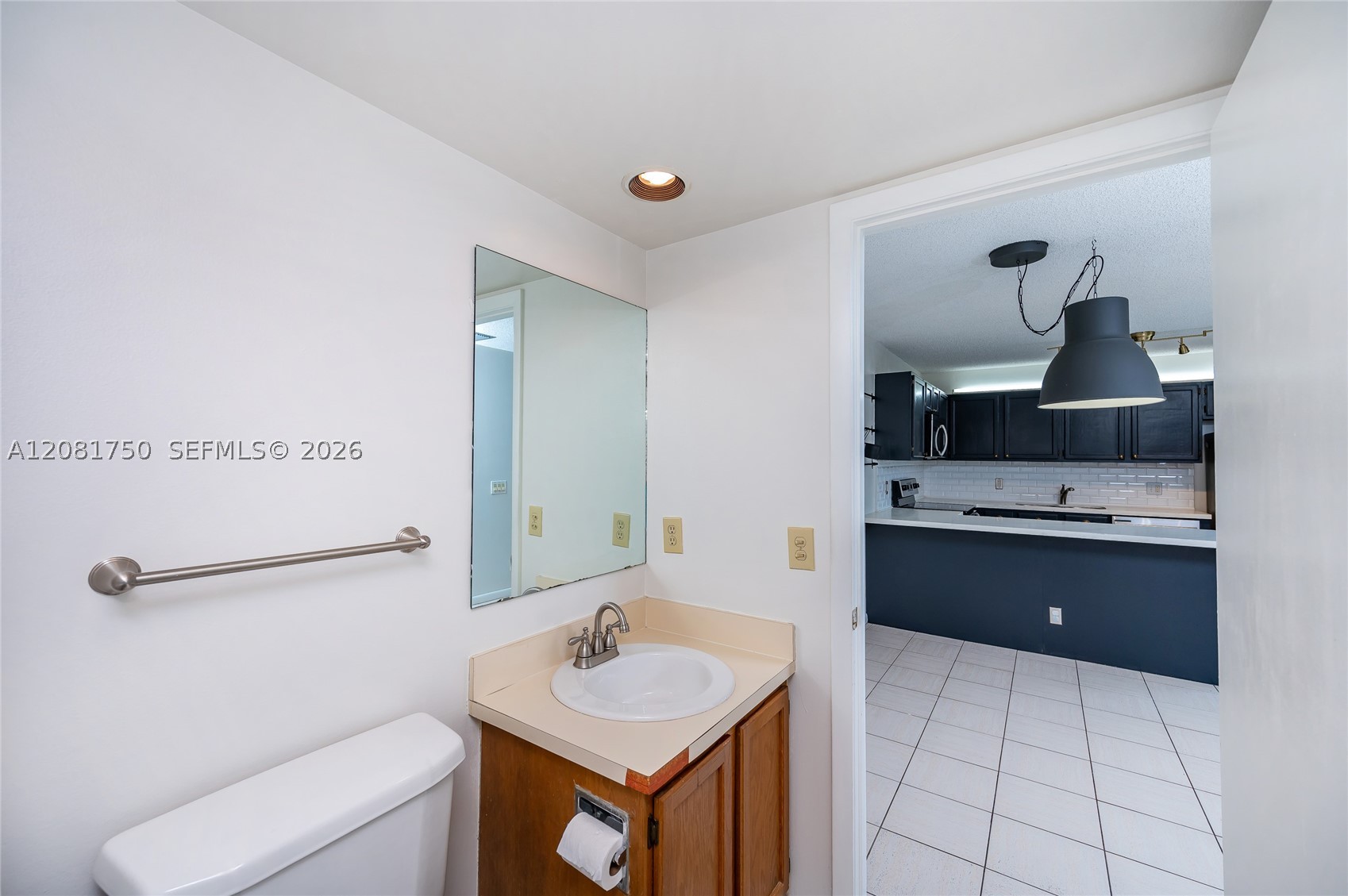 2536 Camelot Ct 2536 Property Photo 12