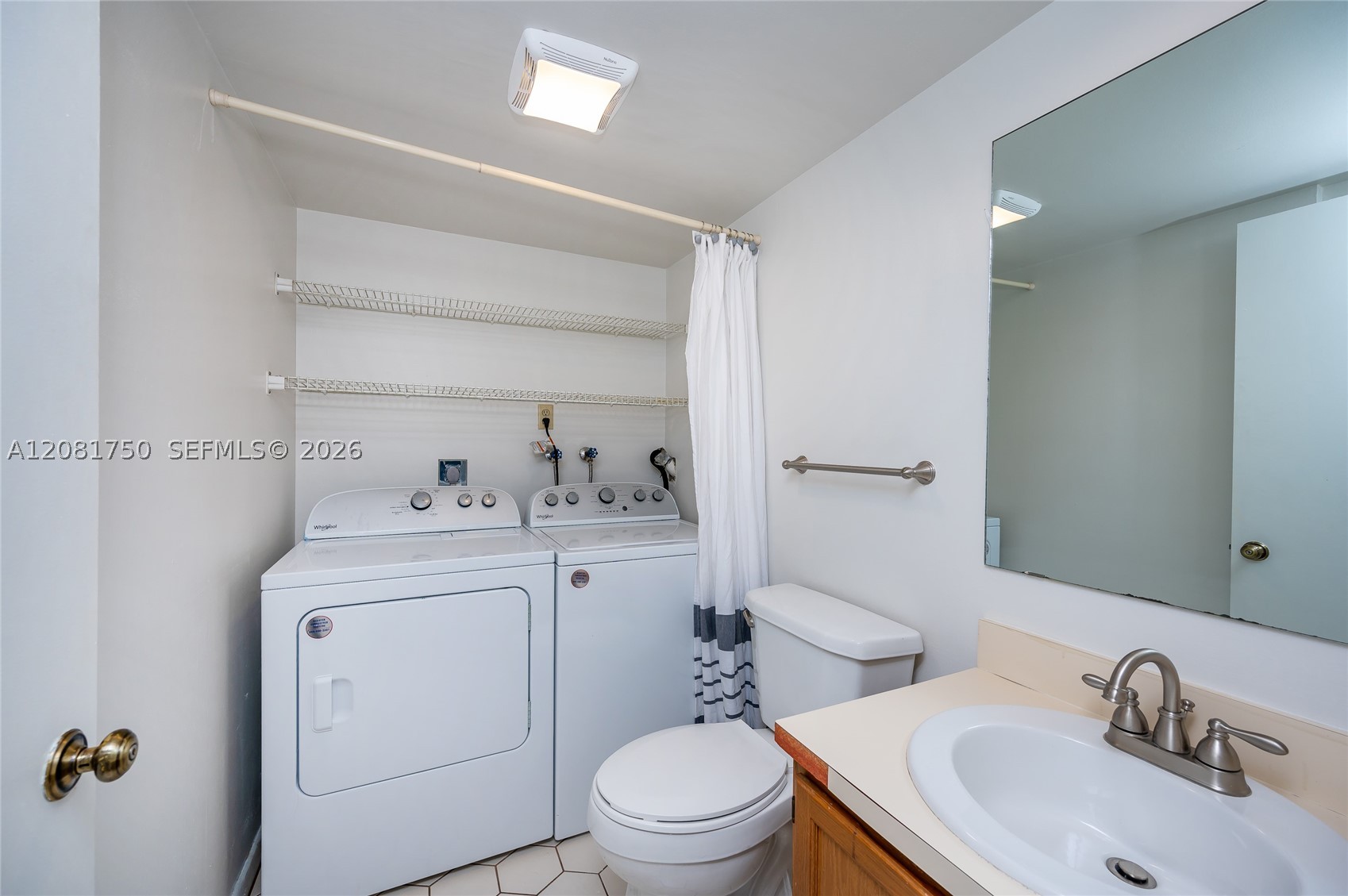 2536 Camelot Ct 2536 Property Photo 13
