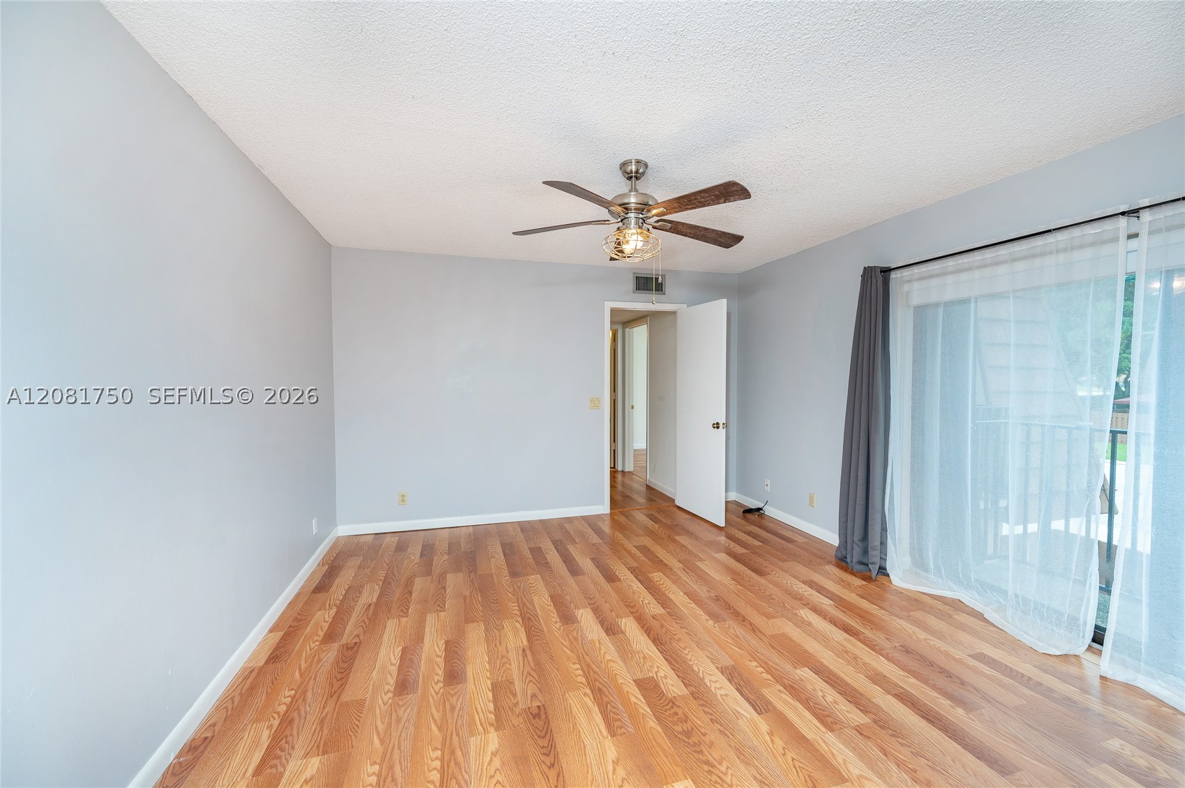 2536 Camelot Ct 2536 Property Photo 16
