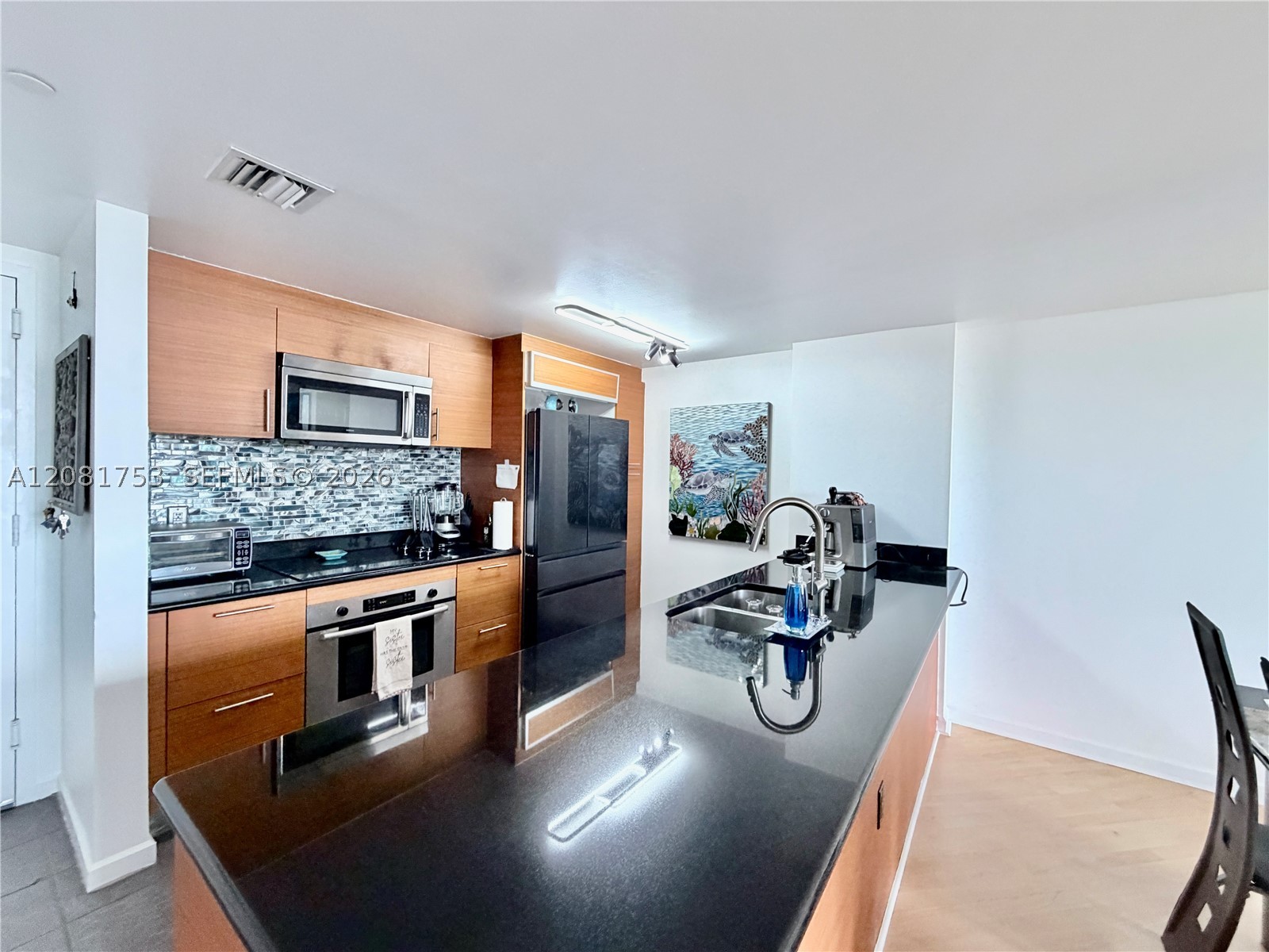 50 Biscayne Blvd 3211 Property Photo 4