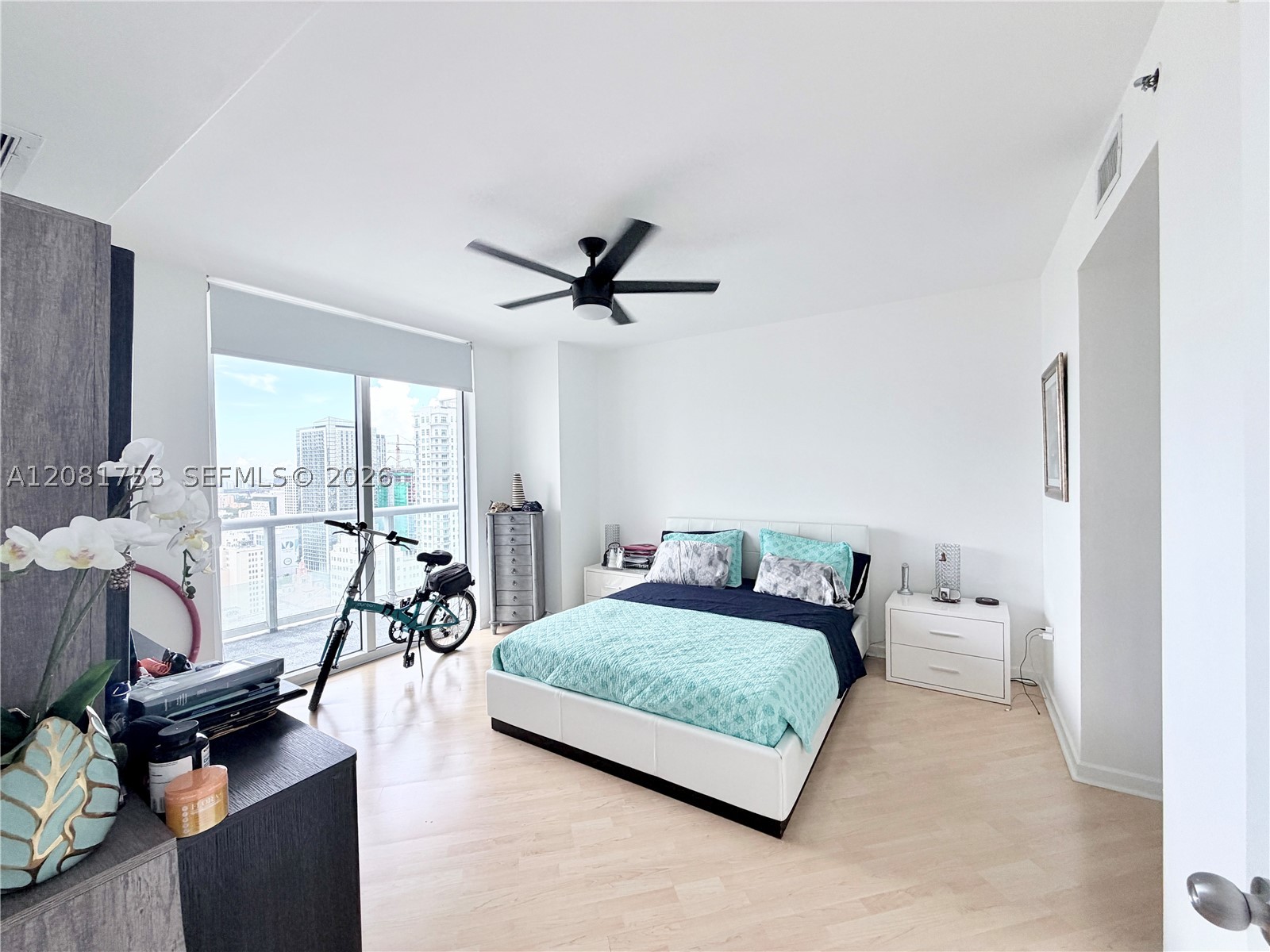 50 Biscayne Blvd 3211 Property Photo 8