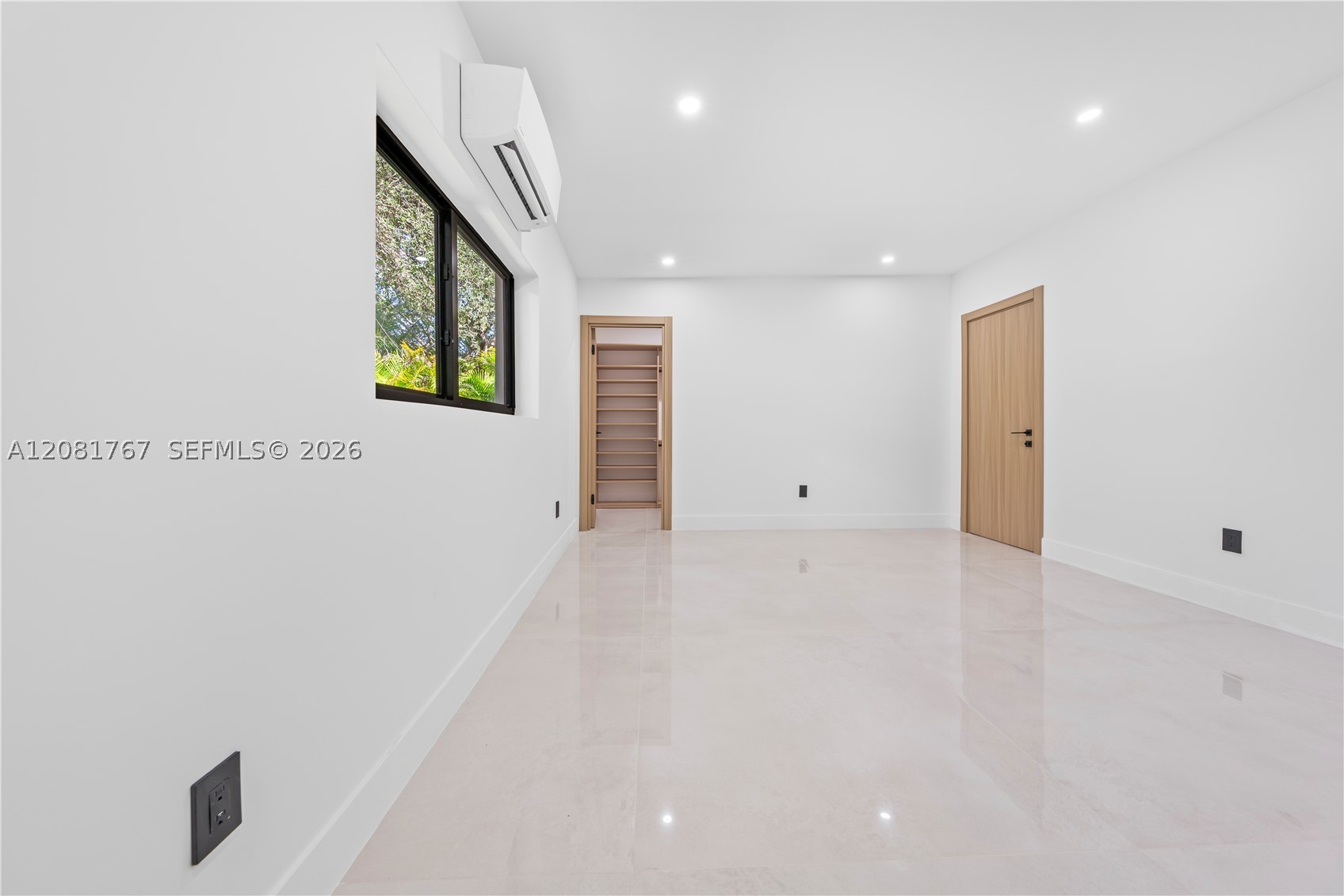 12335 Griffing Blvd 12335 Property Photo 43