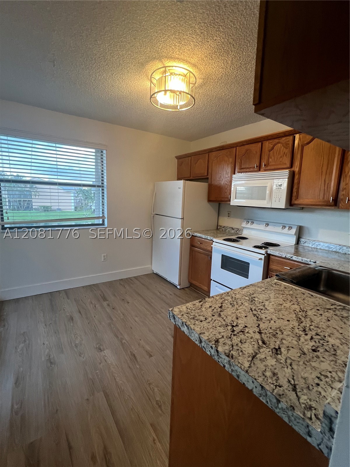 950 Constitution Dr 950h Property Photo 12
