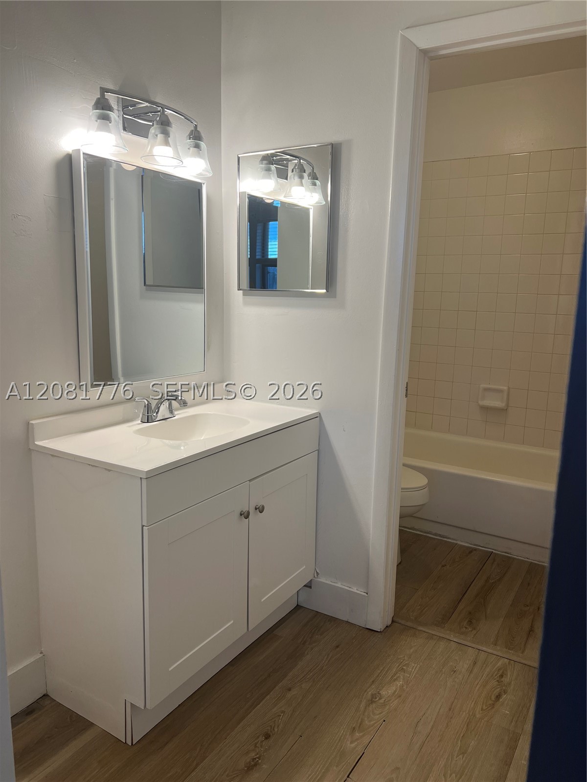 950 Constitution Dr 950h Property Photo 23