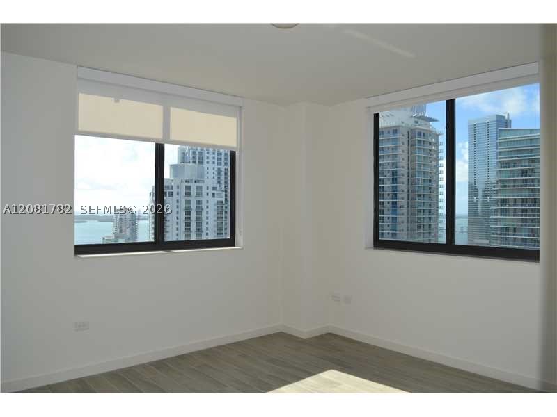 999 Sw 1 Av 2503 Property Photo 3