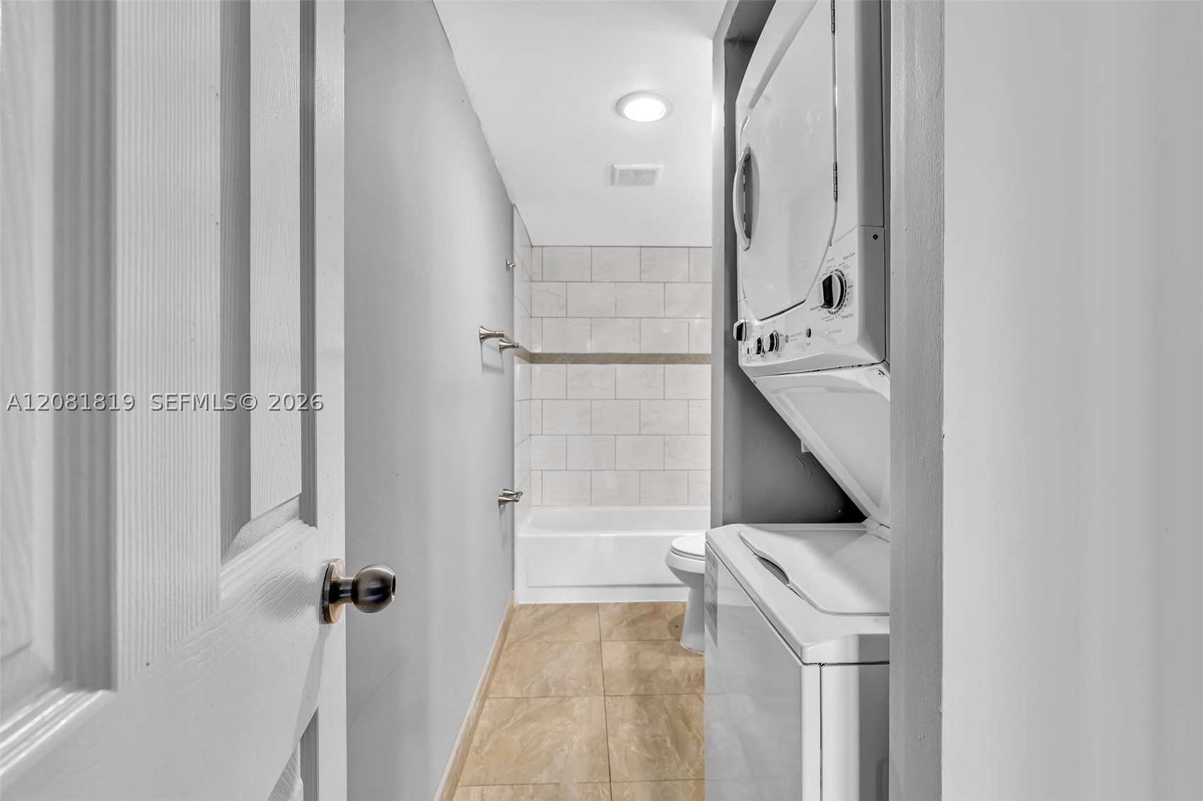 4158 Inverrary Dr 503 Property Photo 15