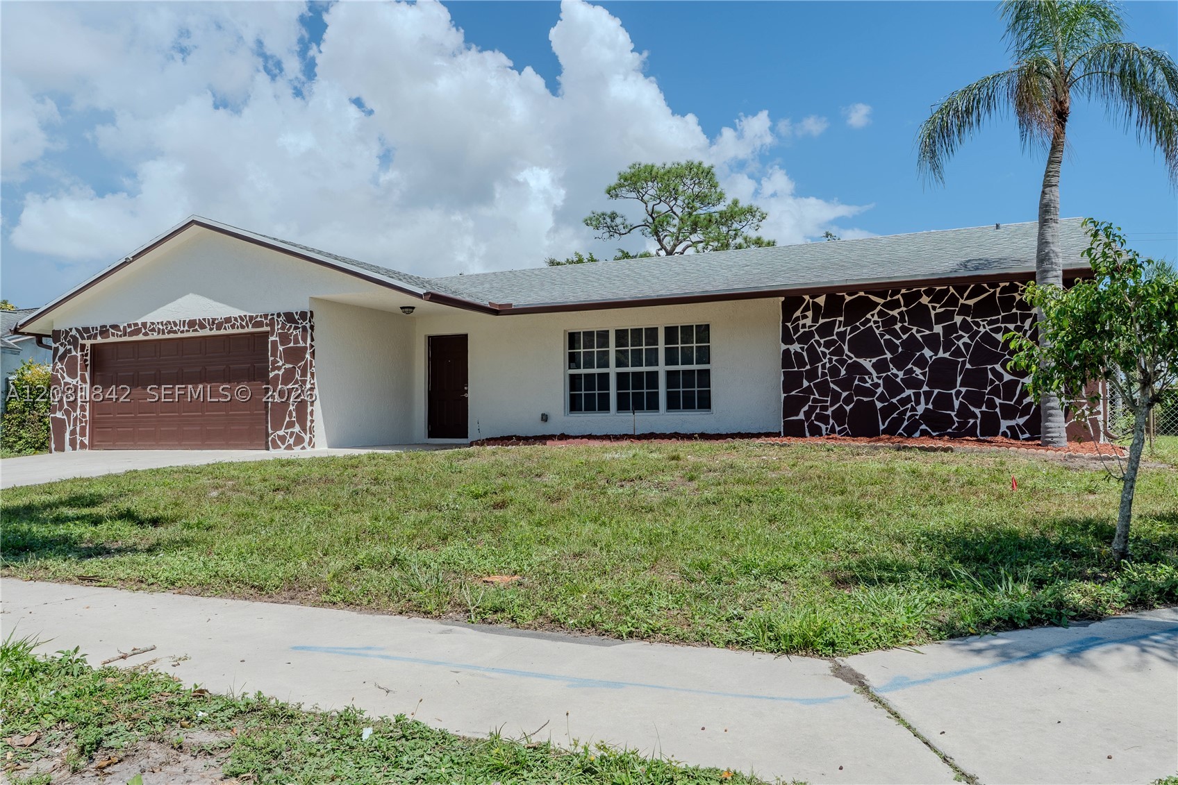 4513 Blue Pine Cir Property Photo 1